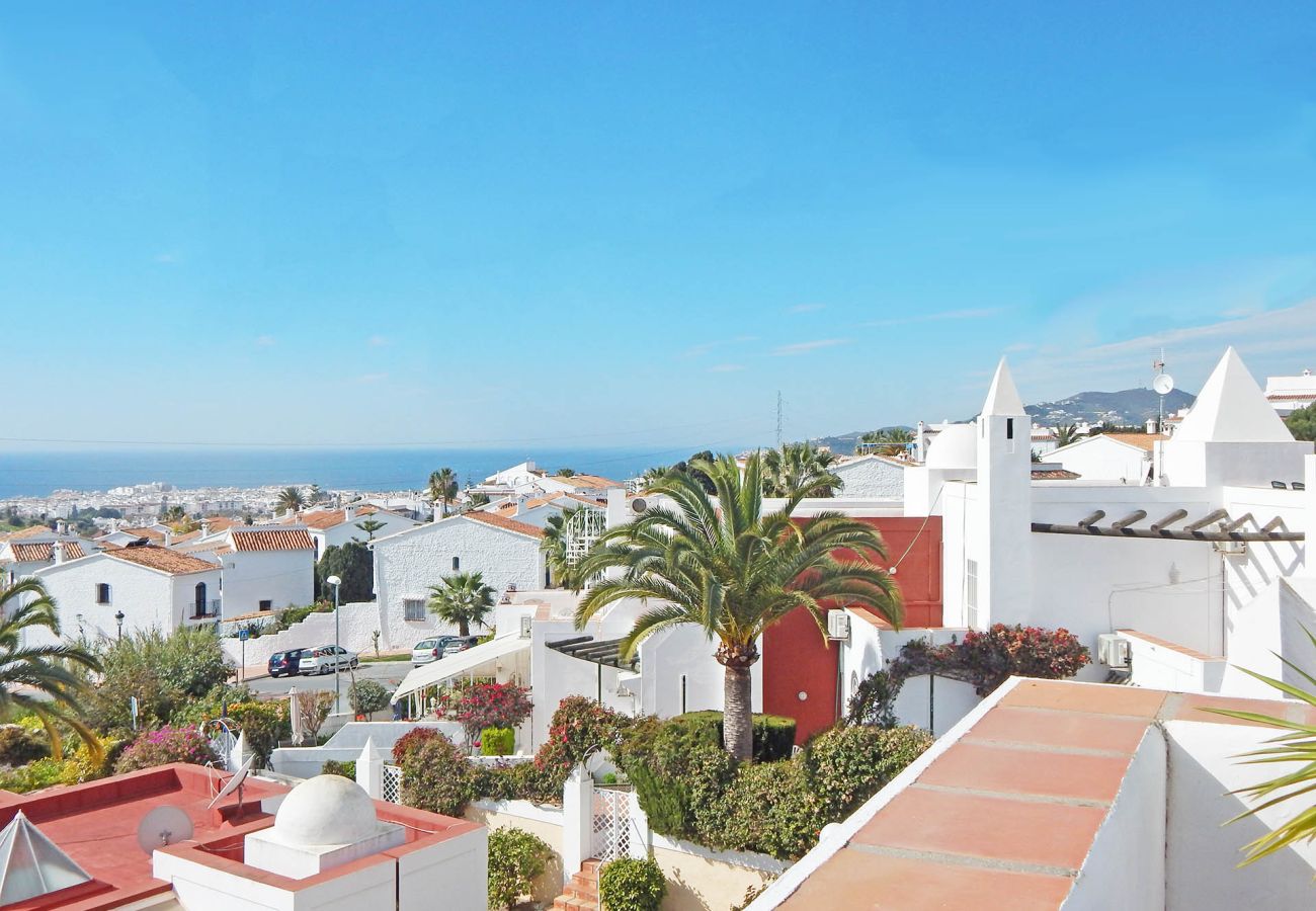Radhus i Nerja - Town House Alhambra 9 in Nerja