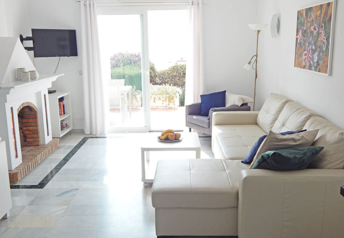 Radhus i Nerja - Town House Alhambra 9 in Nerja