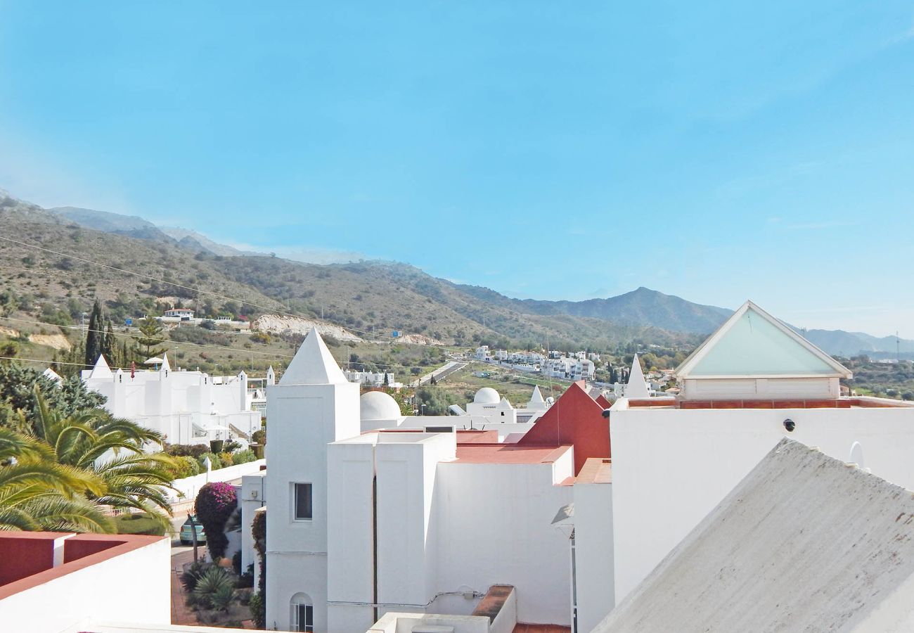 Radhus i Nerja - Town House Alhambra 9 in Nerja