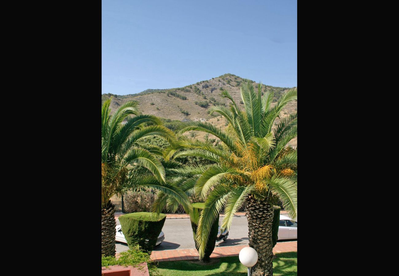 Radhus i Nerja - Town House Alhambra 9 in Nerja