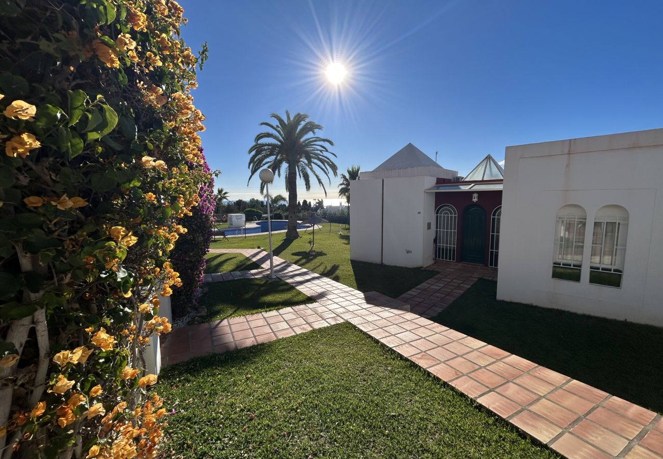 Radhus i Nerja - Town House Alhambra 9 in Nerja