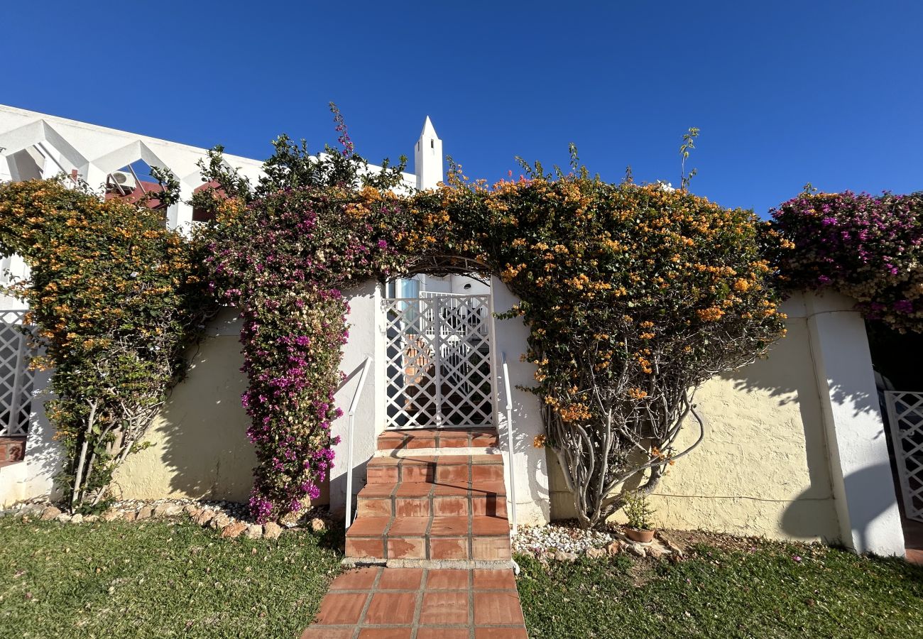 Radhus i Nerja - Town House Alhambra 9 in Nerja