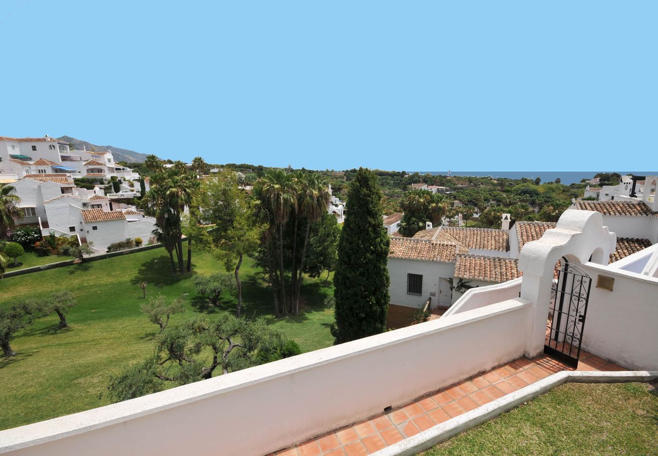 Lägenhet i Nerja - Rabat 24