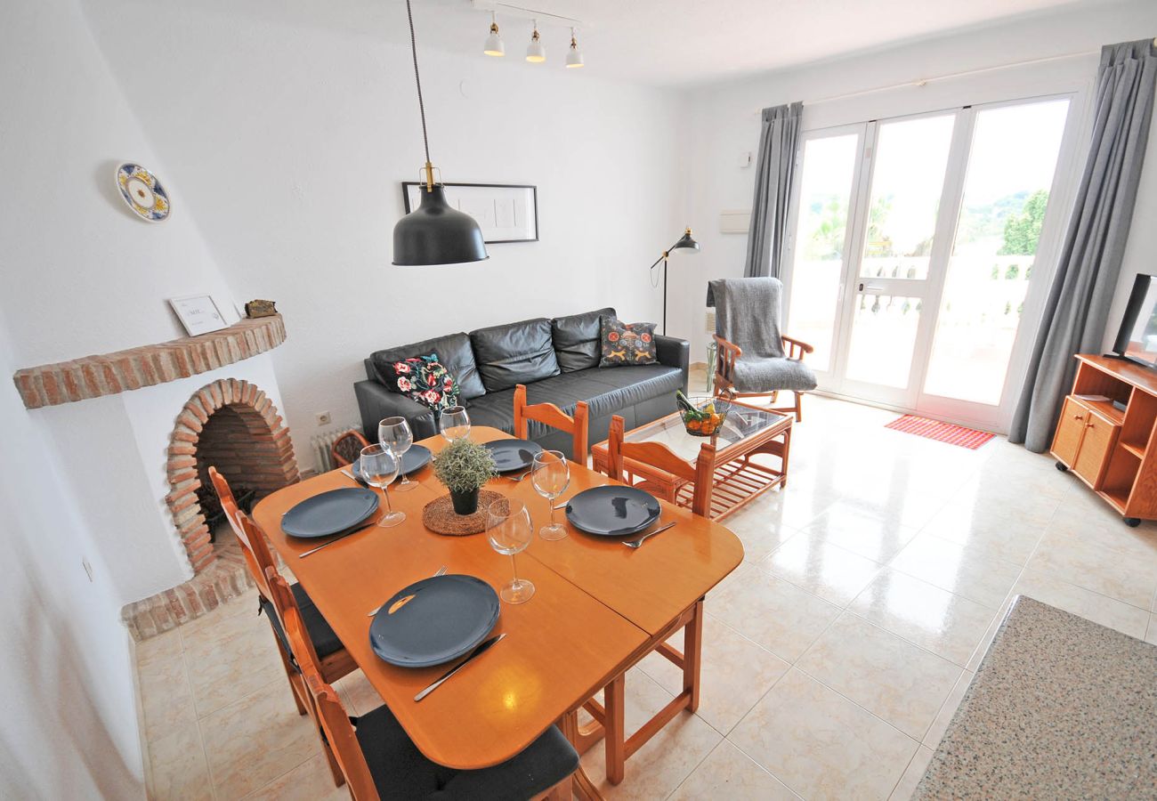 Lägenhet i Nerja - Rabat 24
