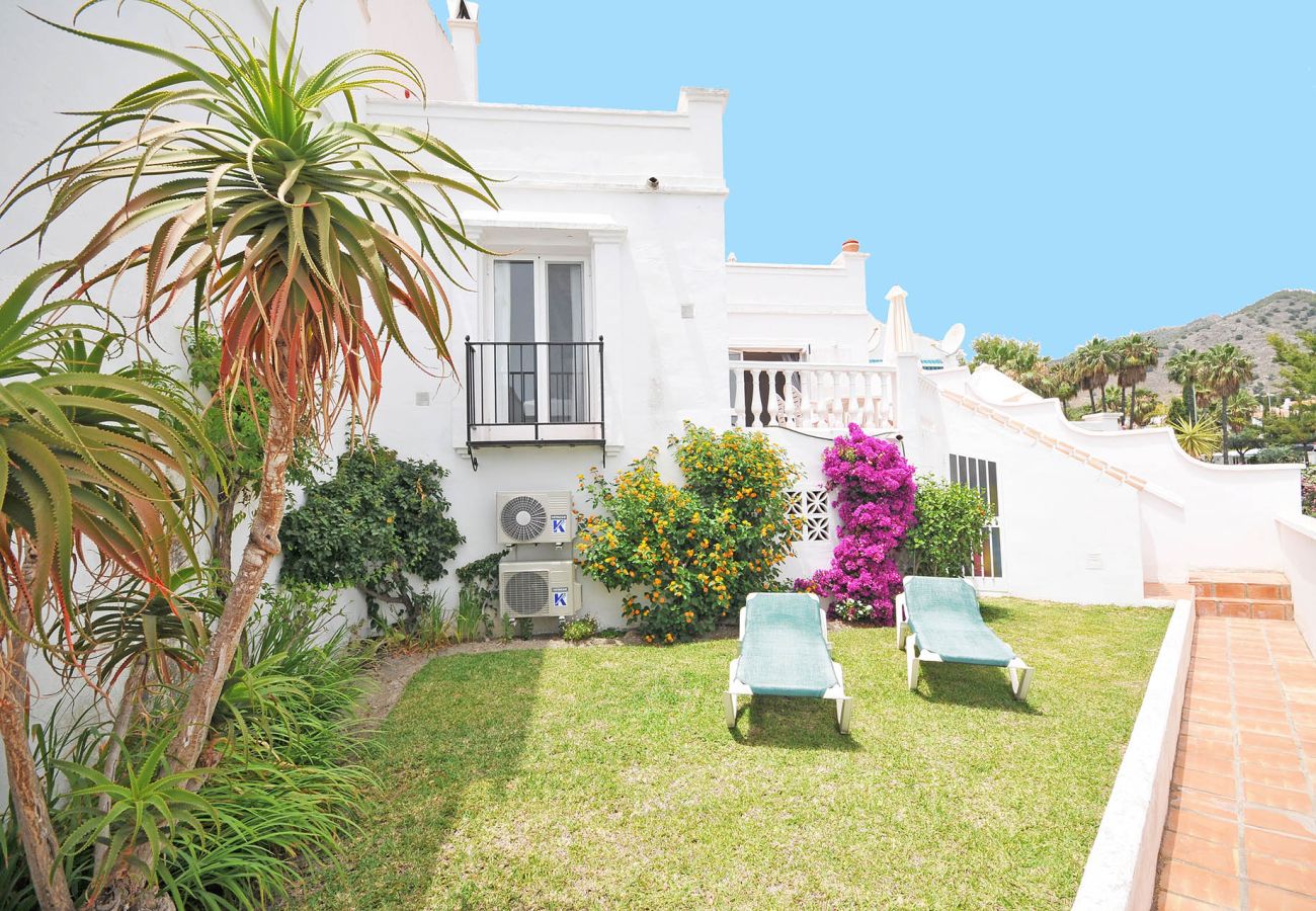 Lägenhet i Nerja - Rabat 24