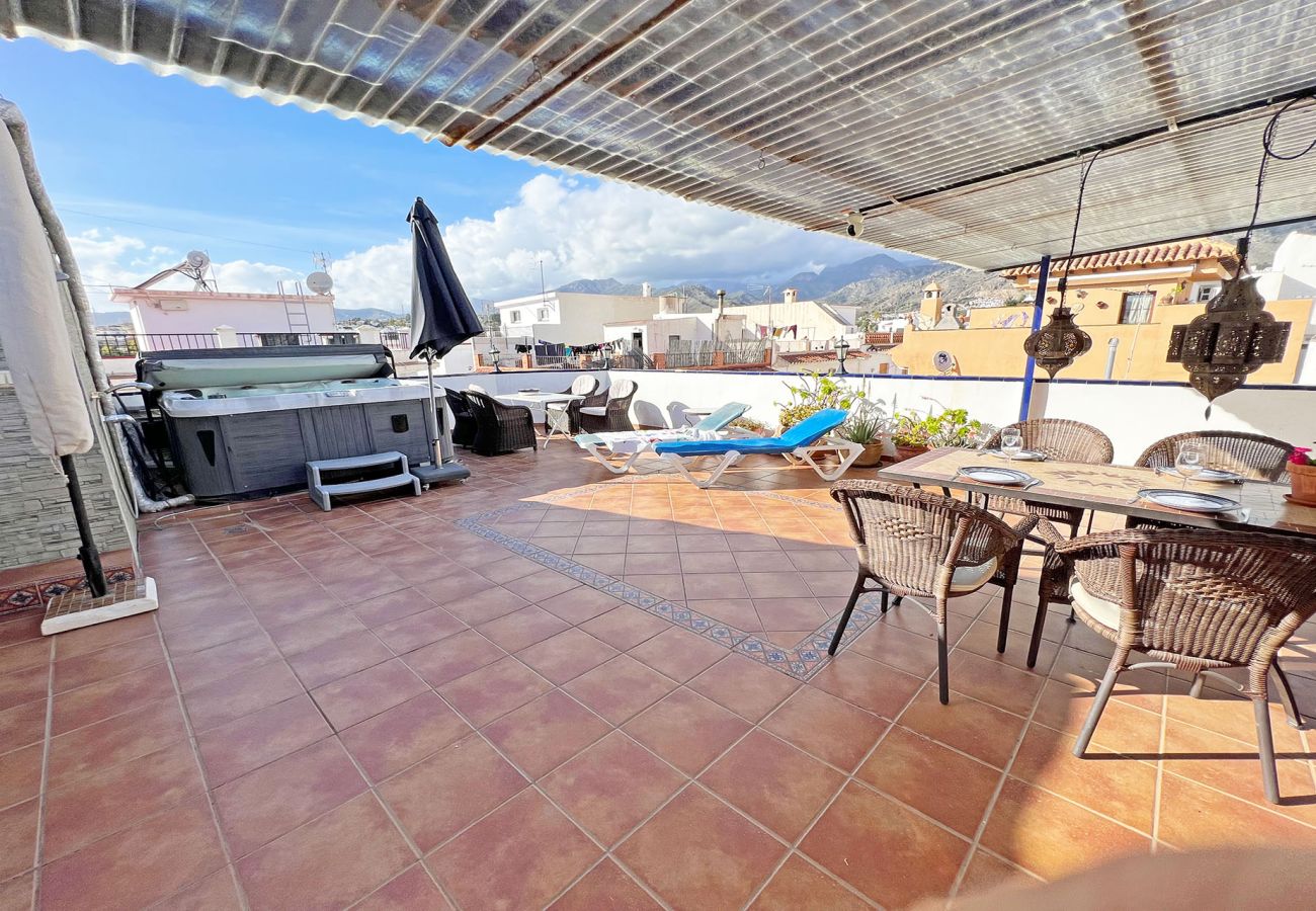 Radhus i Nerja - Calle Goya 3