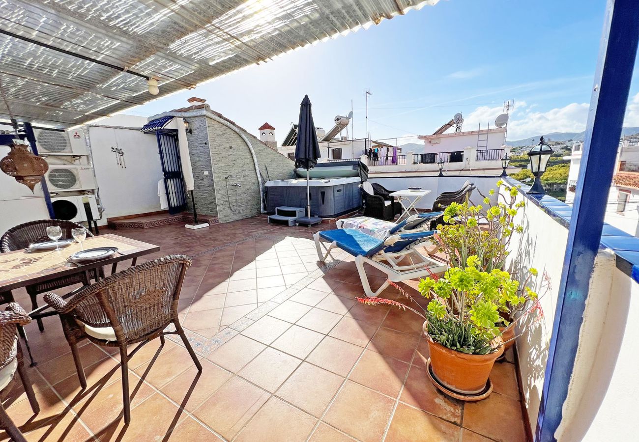 Radhus i Nerja - Calle Goya 3
