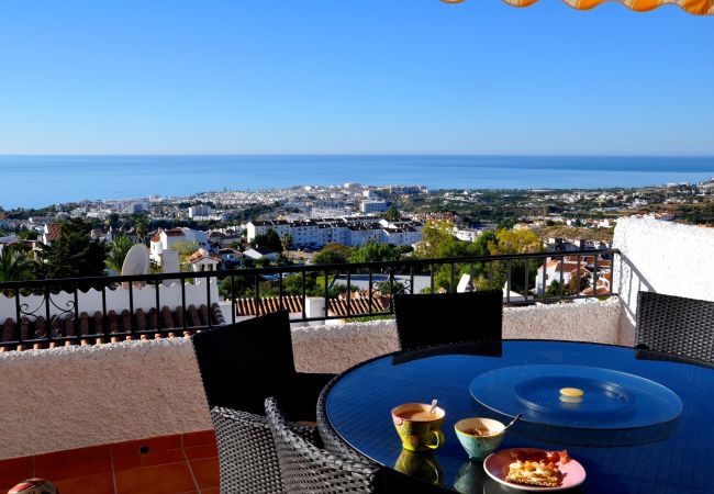 Lägenhet i Nerja - Hibiscos 50A Lägenhet i Nerja - Hibiscos 50A