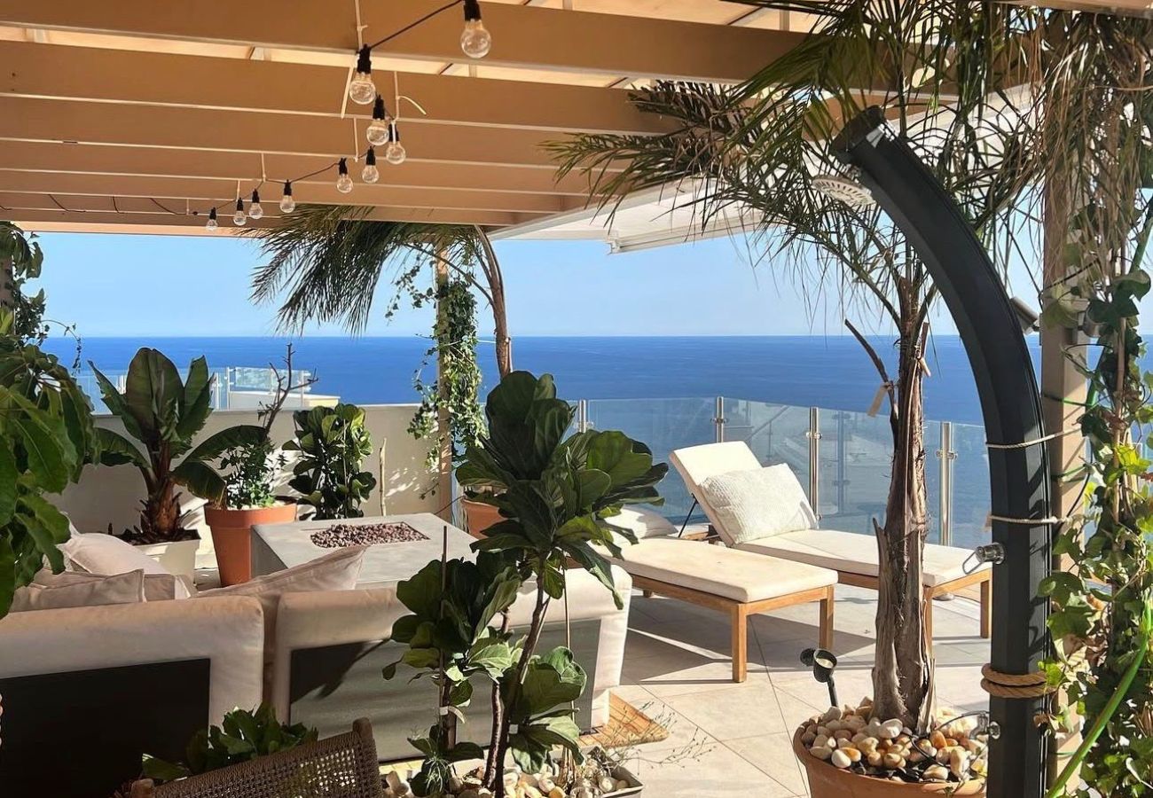 Lägenhet i Torrox - New! -  Stunnig Ocean View Penthouse - Rooftop jacuzzi, Pool & Gym, Nordic Ibiza Style (up to 5 people) - Bayview Hills in Tamango Hills Nerja