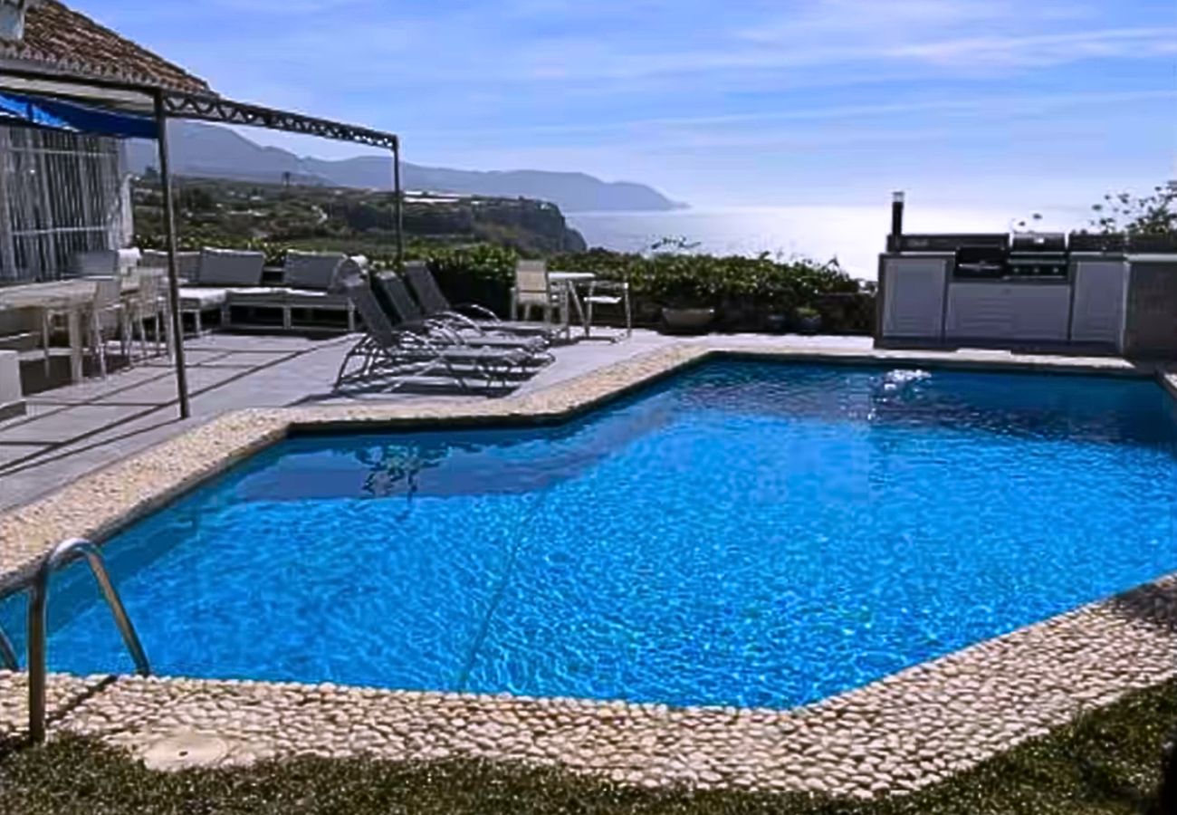 Stuga i Nerja - Las Conchas 11 House in Nerja