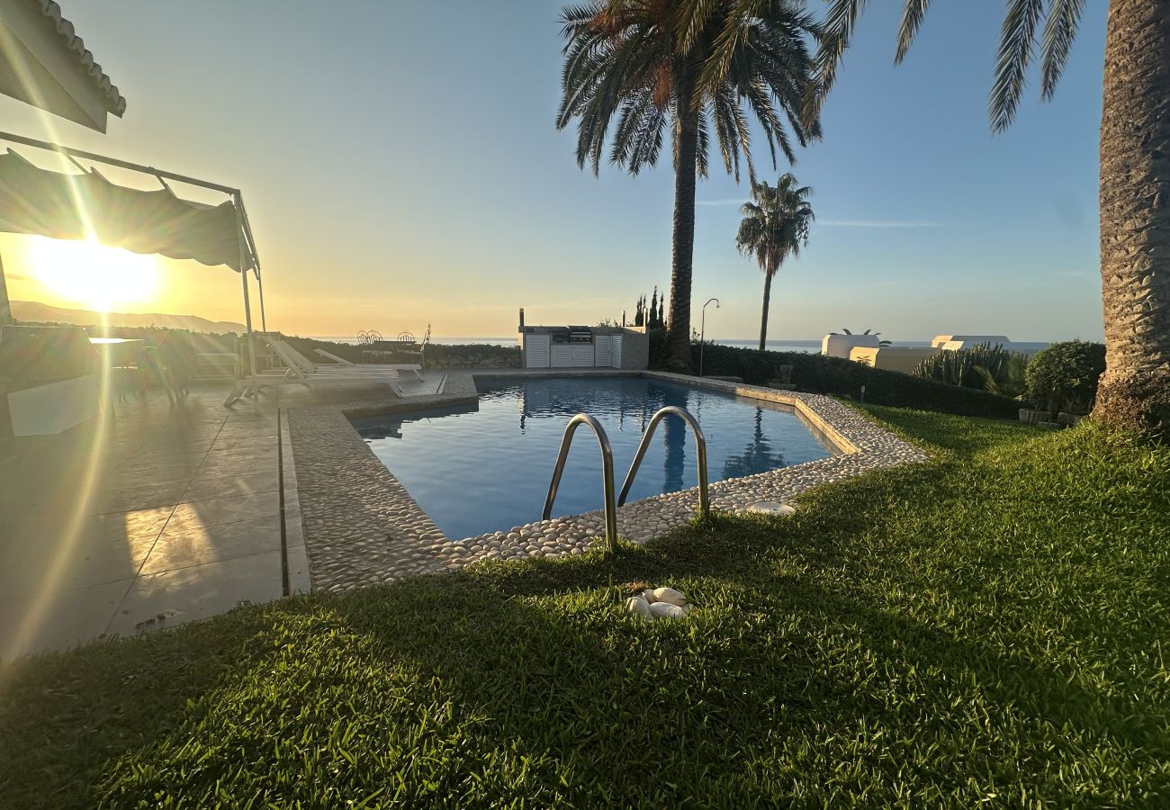 Stuga i Nerja - Las Conchas 11 House in Nerja