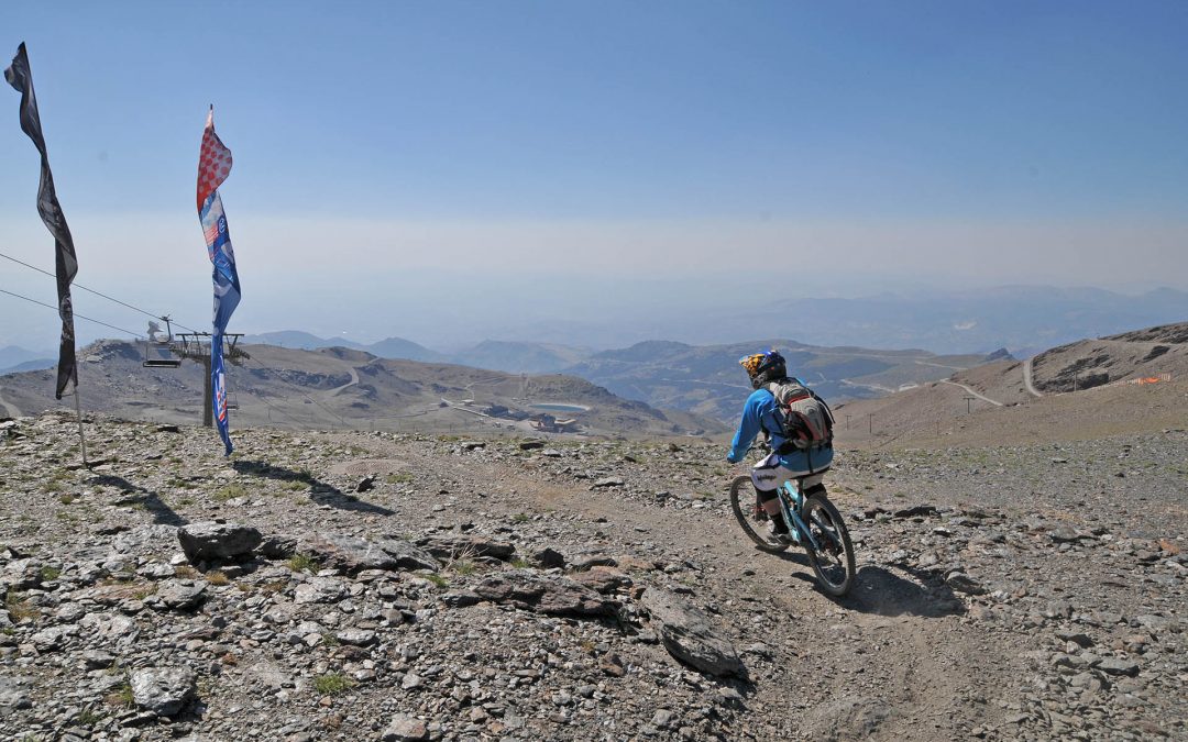 Downhill Cykling i Sierra Nevada